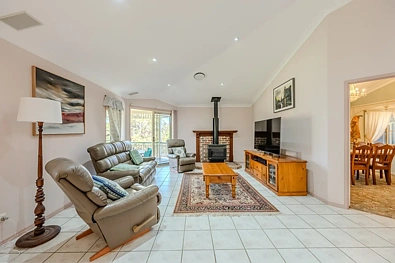 35 Drapers Road, Eatons Hill, QLD 4037, 5房, 2浴, Lifestyle Section
