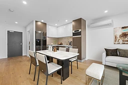 205/1A Nelson Street, Ringwood