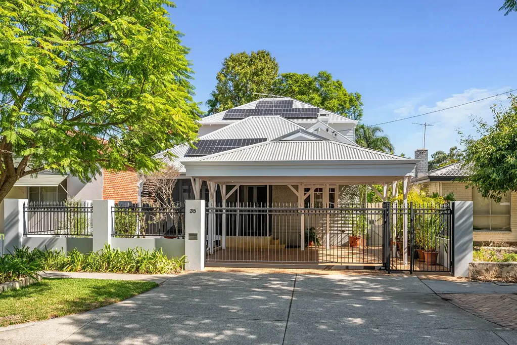 35 Gwenyfred Road, Kensington, WA 6151