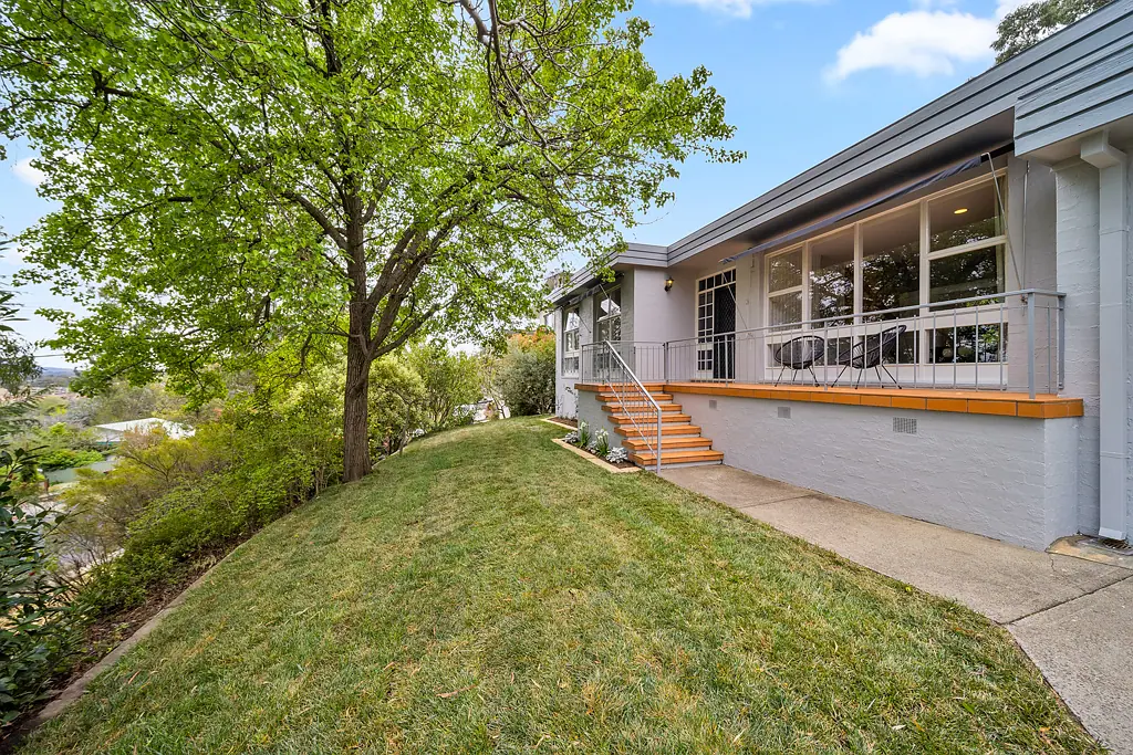 98 Pridham Street, Farrer, ACT 2607