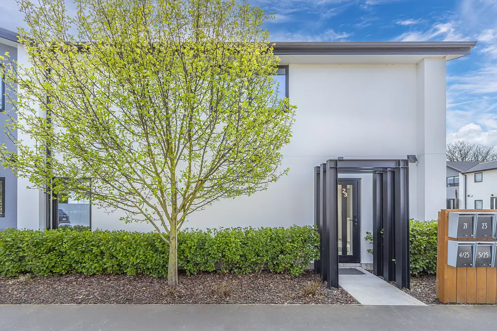 Sydenham 2બેડરૂમ Serious Seller wants SOLD!