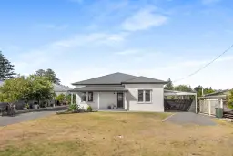 2 Carthew Street, Beachport