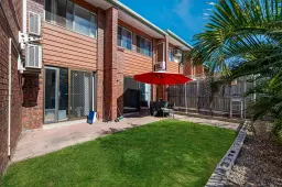 7/15 Roberts St, South Gladstone