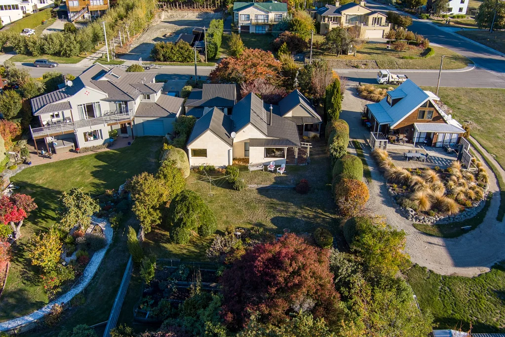 Wanaka 3Kwarto Vendor means business - Classic Oamaru Stone Home