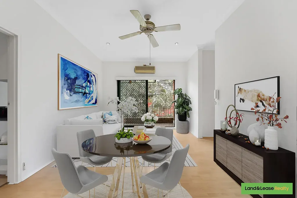 Kogarah 2ਬੈੱਡਰੂਮ Northeast Corner Unit in Prime Kogarah Location!