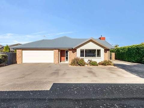 Rolleston 3部屋 Sophisticated Living with a massive WORKSHOP!