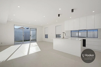 51 Berwick Street, Guildford, NSW 2161, 5 slaapkamers, 3 badkamers, House