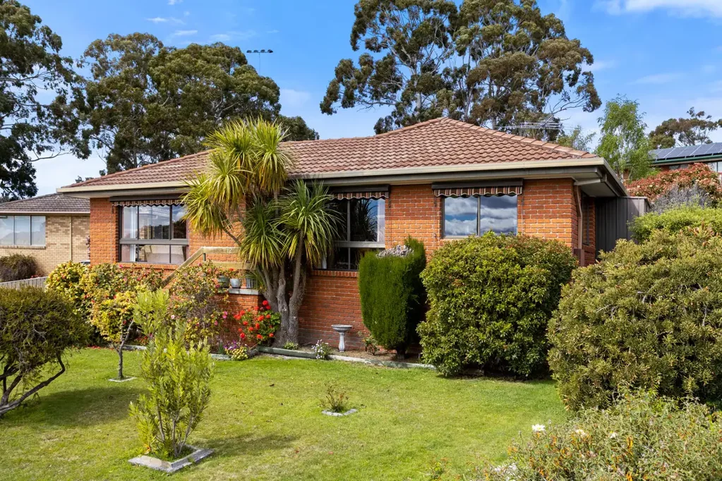 12 Amberley Court, Blackmans Bay, TAS 7052