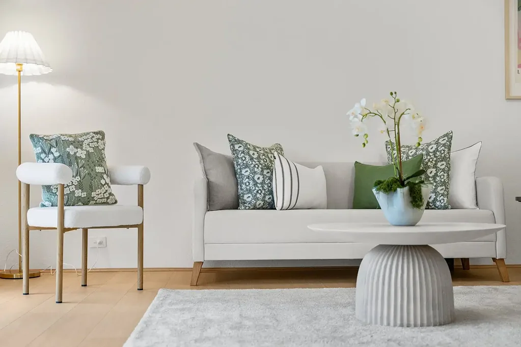 Belconnen 3chambre Freshly Renovated and Body Corporate only $2466 per annum!
