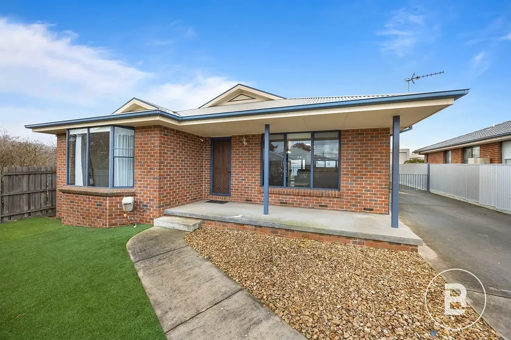 Ararat 2 Bedroom 2/27 High Street, Ararat – Central & Low-Maintenance Living
