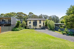 40 YUGURA STREET, Malua Bay
