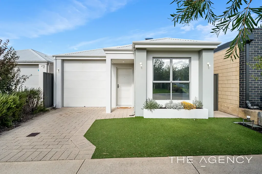 35 Citrine Street, Treeby, WA 6164