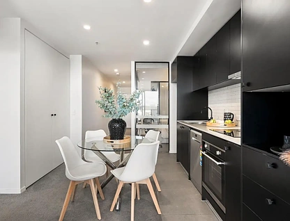 711/90 Swain Street, Gungahlin, ACT 2912, 2 રૂમ, 2 બાથરૂમ, Apartment