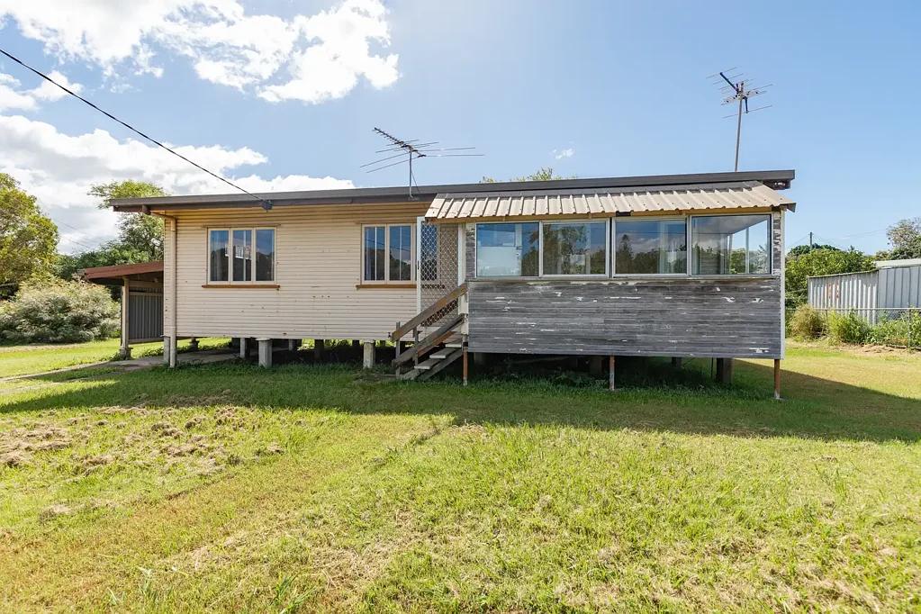 2 Banksia Street, Dunwich, QLD 4183