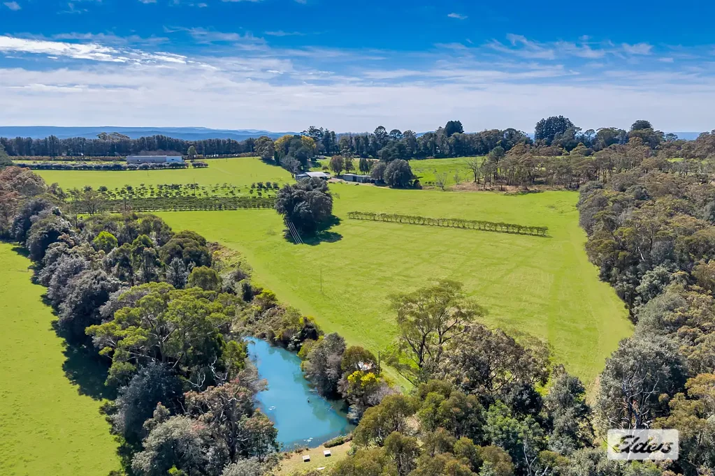 Kulnura 5ห้องนอน "Kalamunda" – A Central Coast Hinterland Acreage with Unlimited Scope