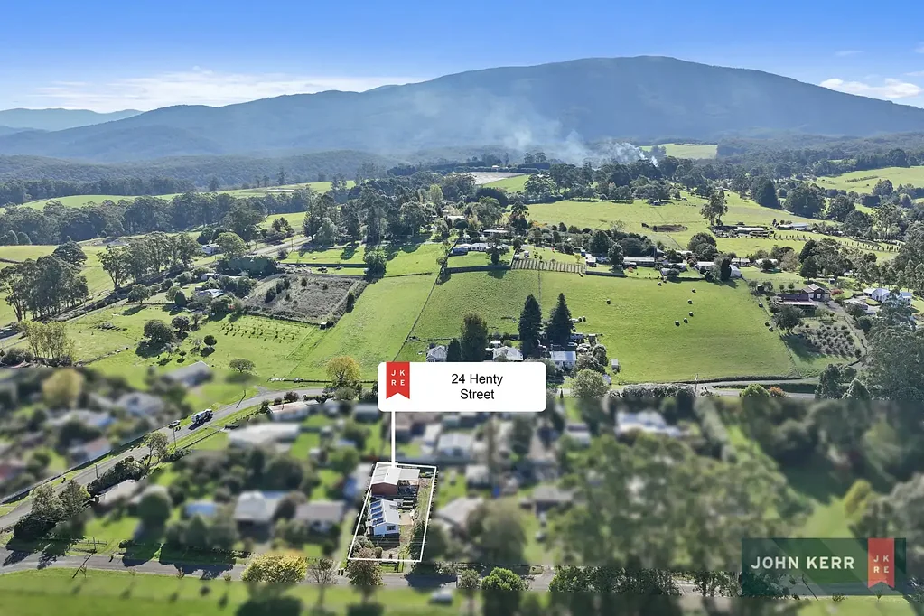 24 Henty Street, Erica, VIC 3825