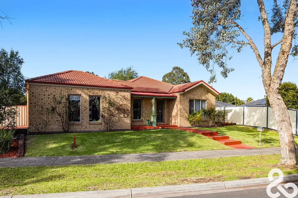 5 Billabong Circuit, Epping, VIC 3076