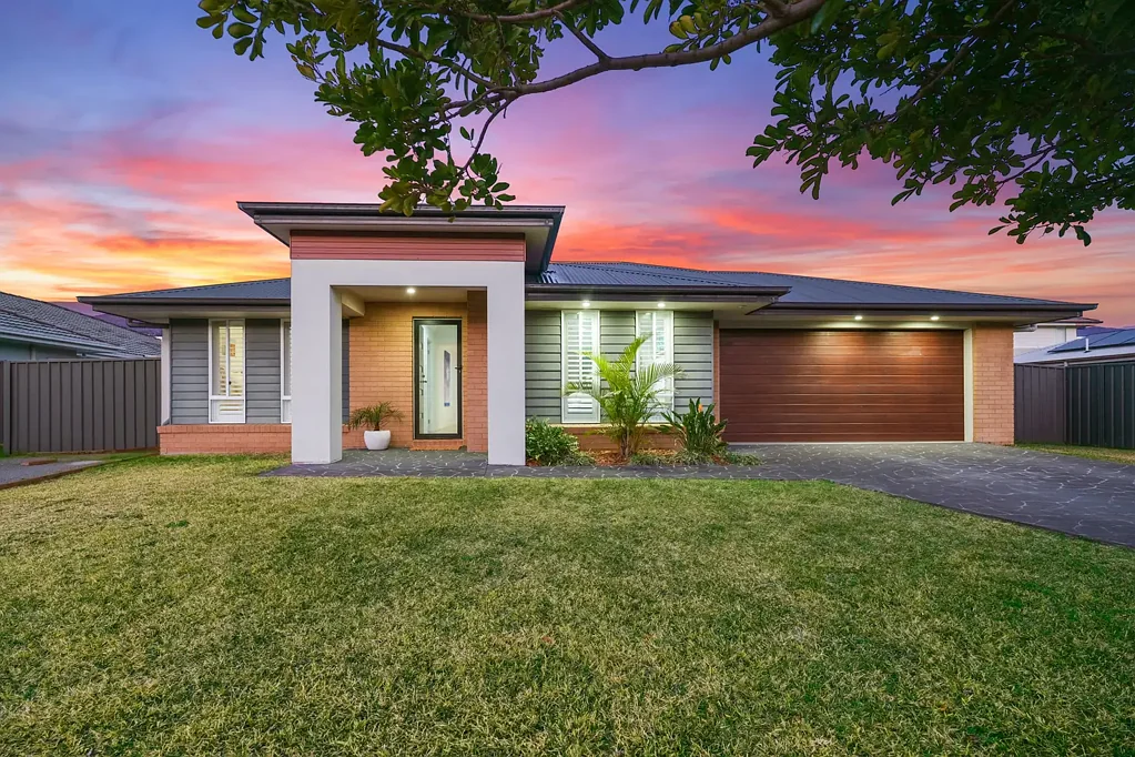 Fern Bay 4 Slaapkamer Put simply, freshly updated for relaxed seaside living