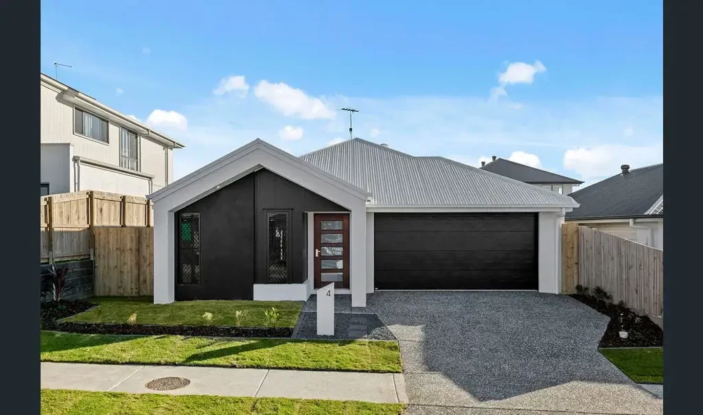 Near-New 4bed Home in Shoreline Estate!