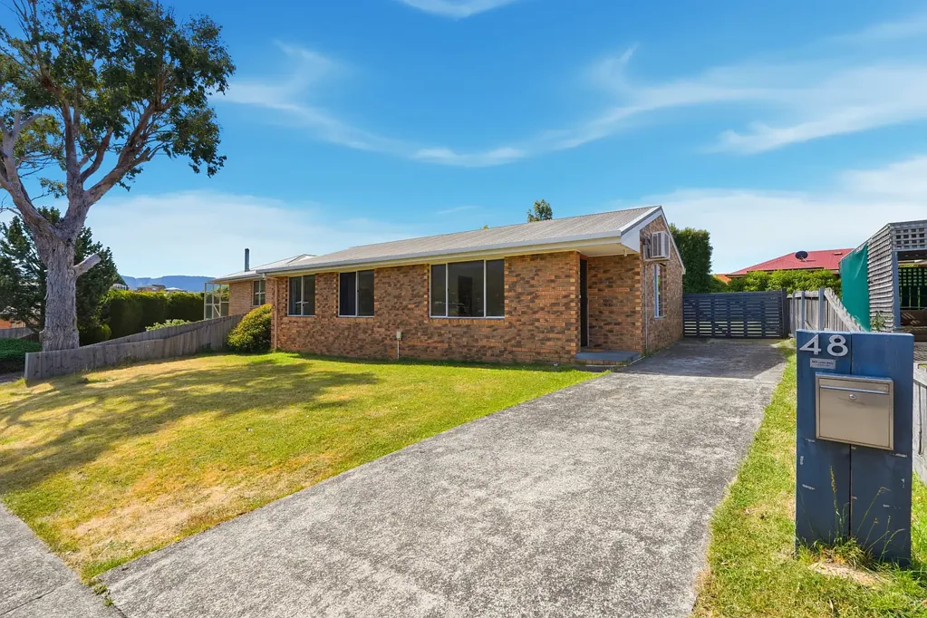 48 Cuthbertson Place, Lenah Valley, TAS 7008