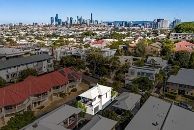 Bulimba 2 Bedroom Lifestyle, Location and Privacy — The Perfect Bulimba Combination