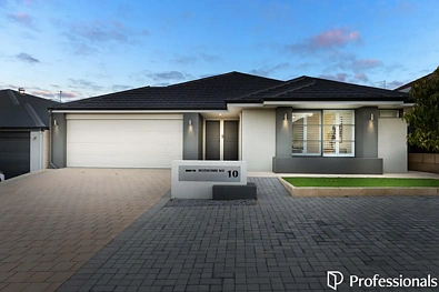 Landsdale 4房  Interested? Better Call Tom! 0488 004 363