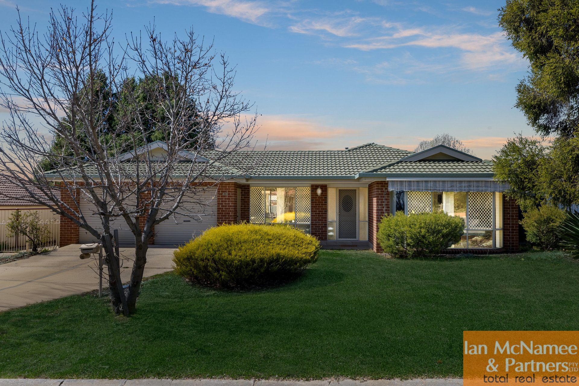 48 ALLUMBA ST, QUEANBEYAN WEST NSW 2620, 0 chambres, 0 salles de bain, House