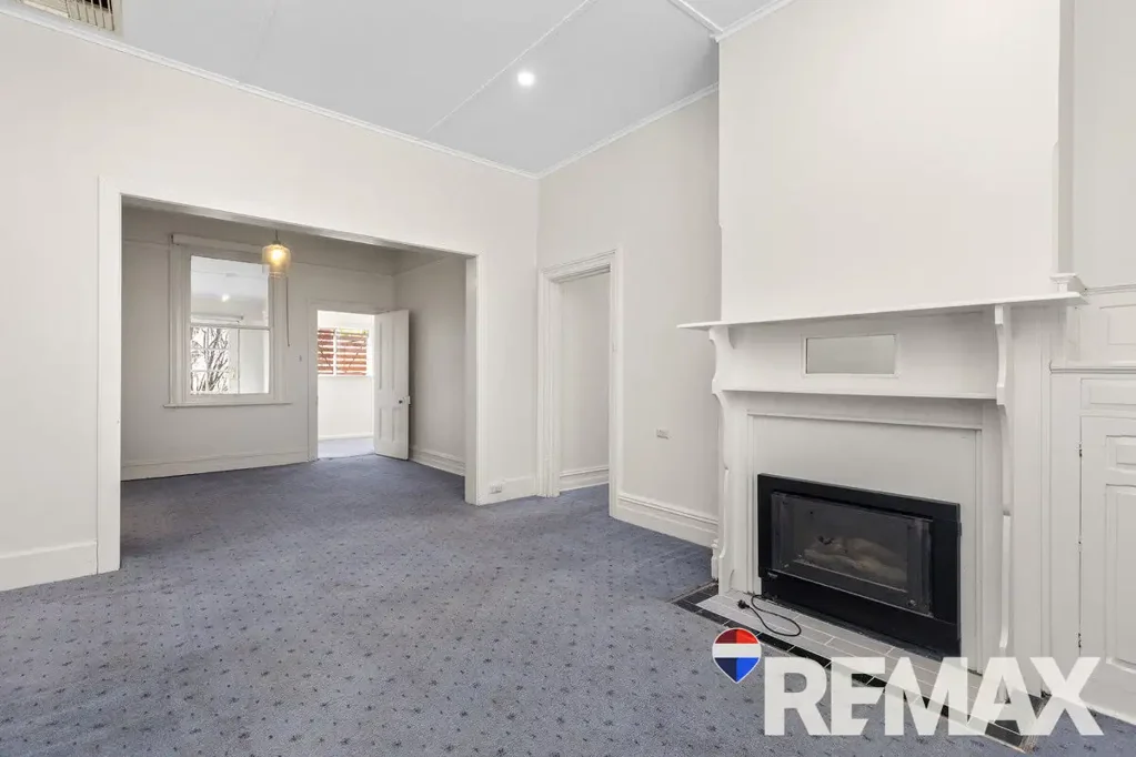 28 George Street, Junee, NSW 2663