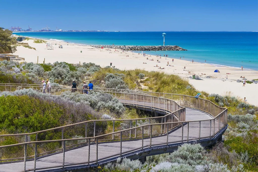 Scarborough CITY BEACH BORDER | SOUTH SCARBOROUGH OCEAN ZONE | PROPOSED GREEN TITLE STREET FRONT LOT