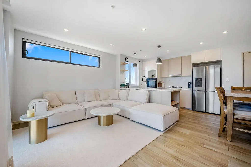 Auburn 2chambre STUNNING AND STYLISH APARTMENT WITH OLYMPIC PARK AND CITY VIEWS  - OPEN TO VIEW SATURDAY 11-11.30AM