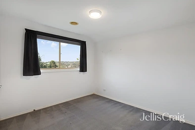 ਬੈੱਡਰੂਮ - 5 Valley Park Grove, Eltham, VIC 3095