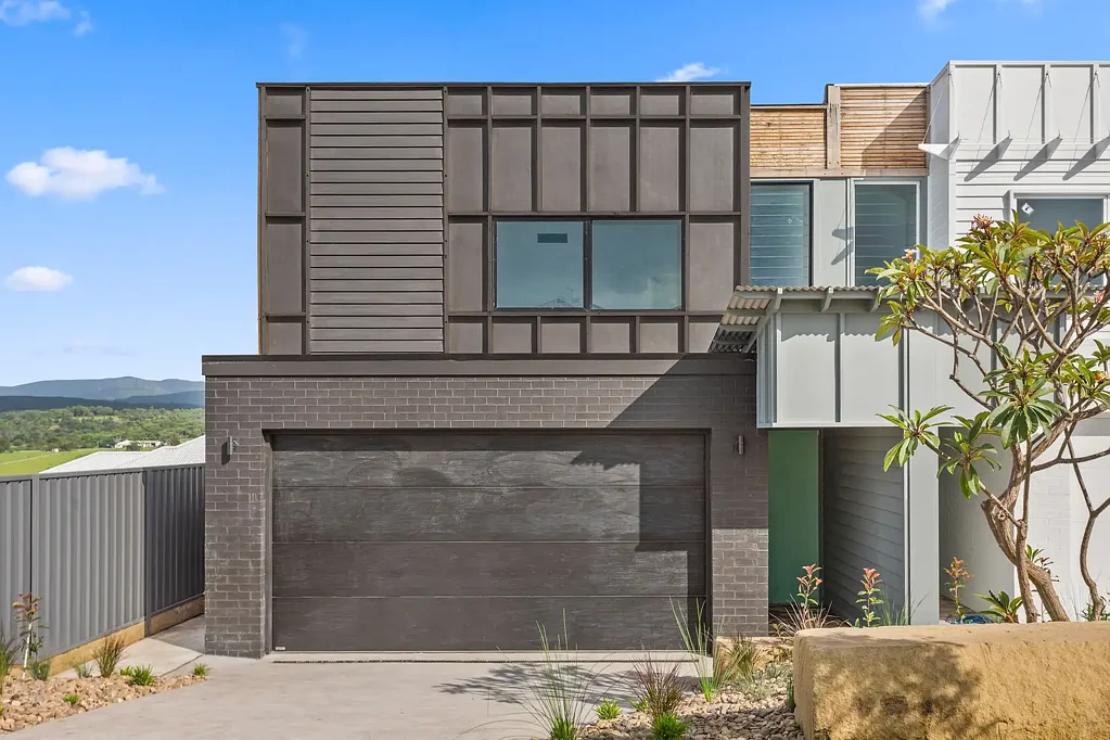 12A Aurora Avenue, Dunmore, NSW 2529