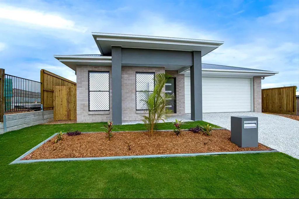 Boonah 4Kwarto Live in Rural Paradise or receive 4.8% - 5.2% Rental Return