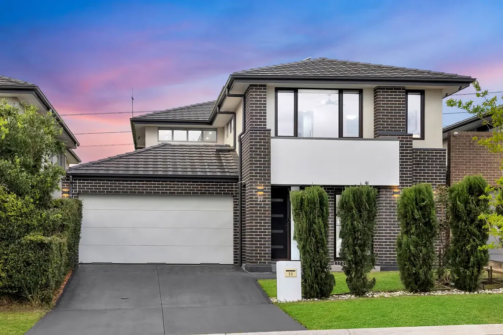 11 Pleasance Street, Box Hill, NSW 2765