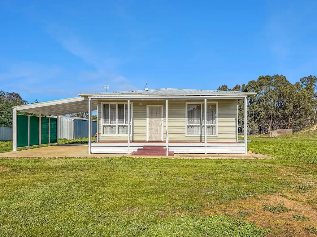 Bowenvale 3غرفة نوم AFFORDABLE HOME ON ACREAGE