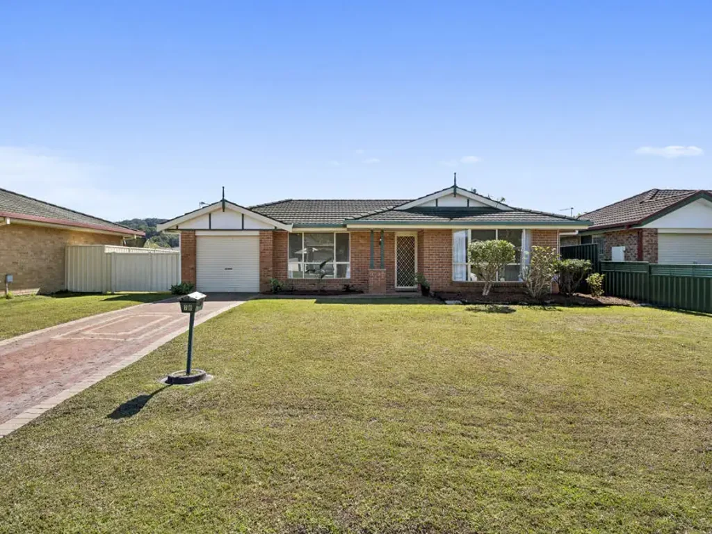 Coffs Harbour 3Kwarto Move-In Ready & Packed With Potential...