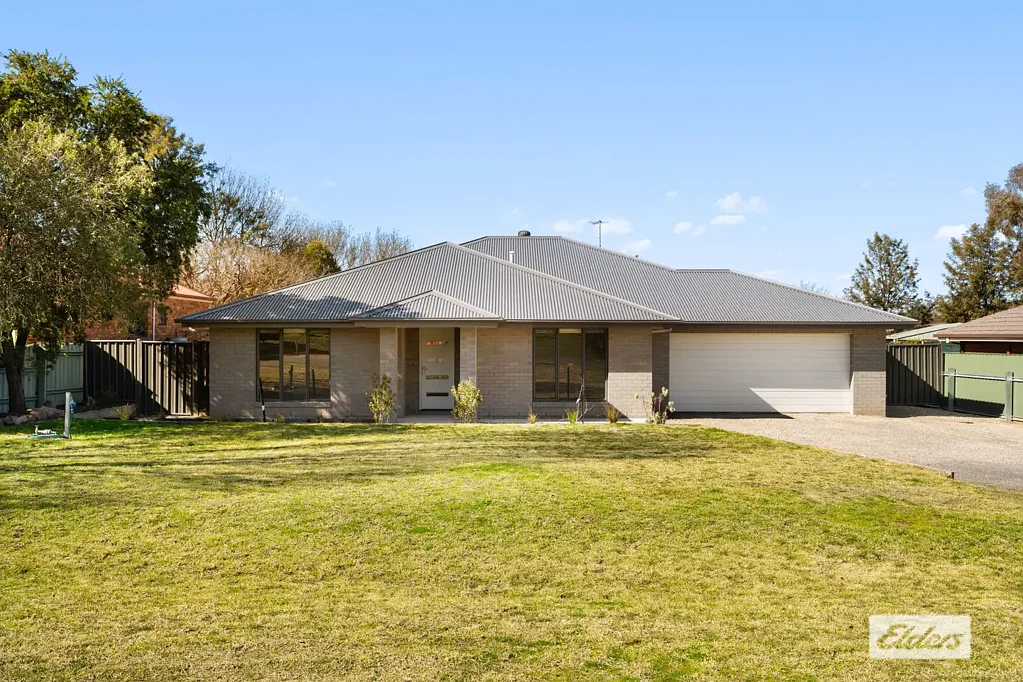 62 Albert Road, Chiltern, VIC 3683