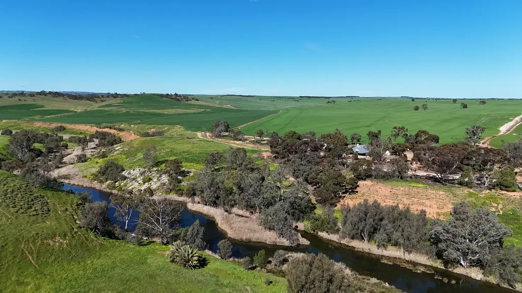 Yacka Quality Mid North Mixed Farming on the Broughton