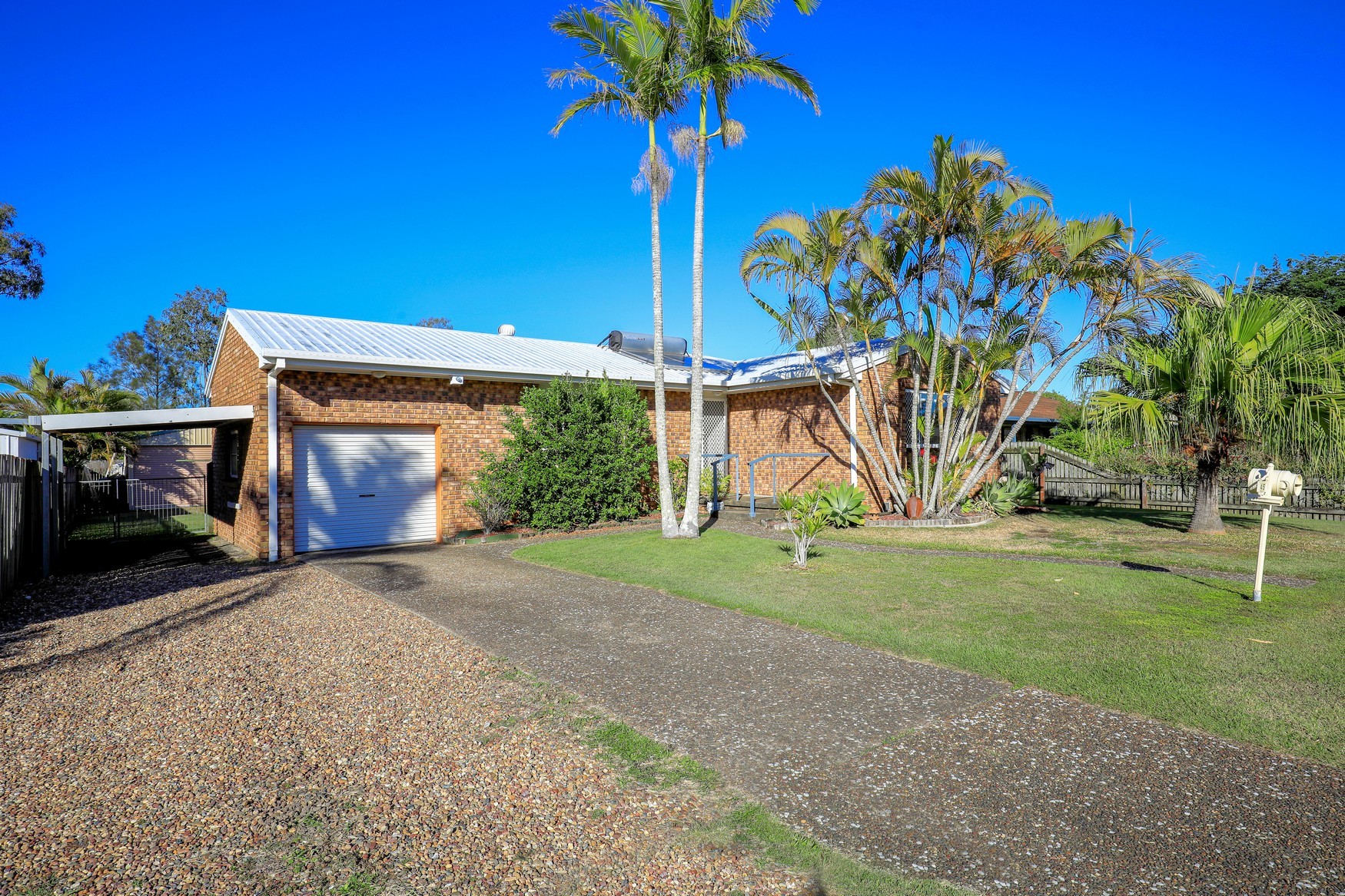 45 HONEYSUCKLE AV, KAWUNGAN QLD 4655, 0 rūma, 0 rūma horoi, House