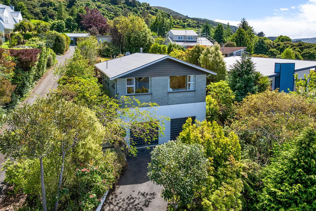10 Larkins Street, Helensburgh, Dunedin, Otago