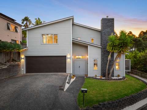 Browns Bay 4房  Spacious, Private & Immaculate in Rangitoto Zone