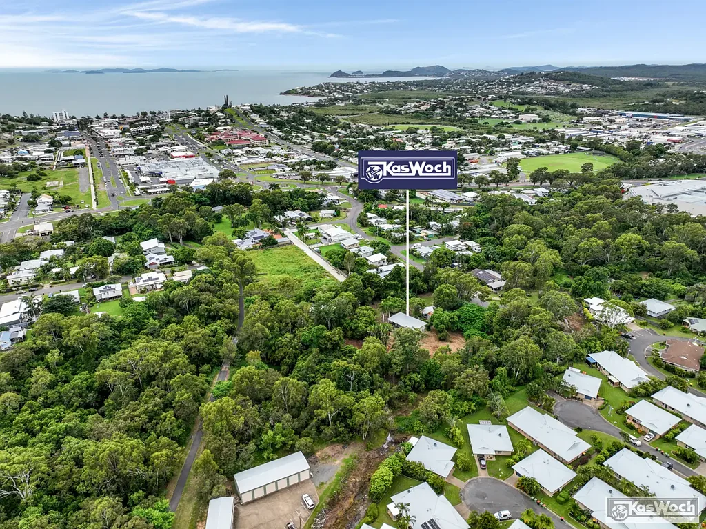 Yeppoon 4部屋 PRIVATE, PEACEFUL HAVEN. 4 BEDS. 2 BATHS. 1.16 HECTARES.