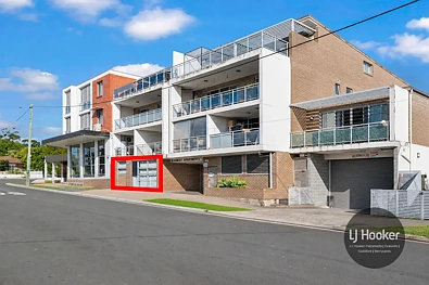 Guildford 2房 现代临街底层公寓，具备居家办公潜力 Modern Street-Facing Ground Floor Apartment with Home Office Potential