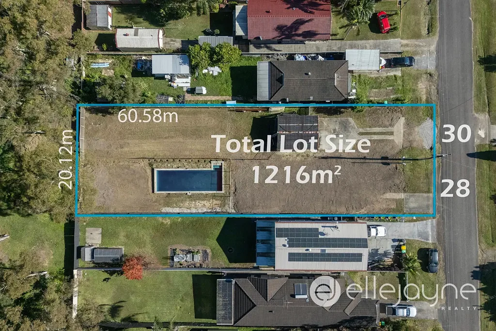 Bonnells Bay OUTSTANDING OPPORTUNITY IN LAKESIDE SUBURB - 1,216M DOUBLE BLOCK WITH POOL, SHED & APPROVAL FOR BUILD – BONNELLS BAY