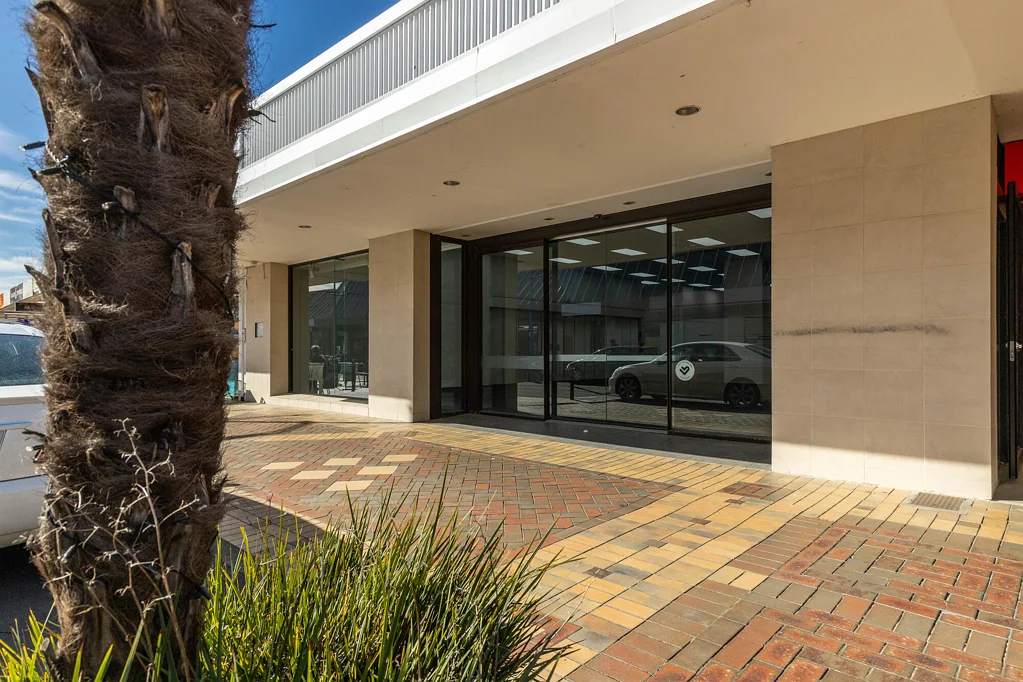 Blenheim Central  Exceptional, High Profile Opportunity