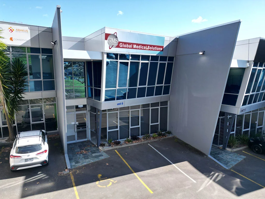 Mount Wellington  A GRADE SHOWROOM/OFFICE/WAREHOUSE