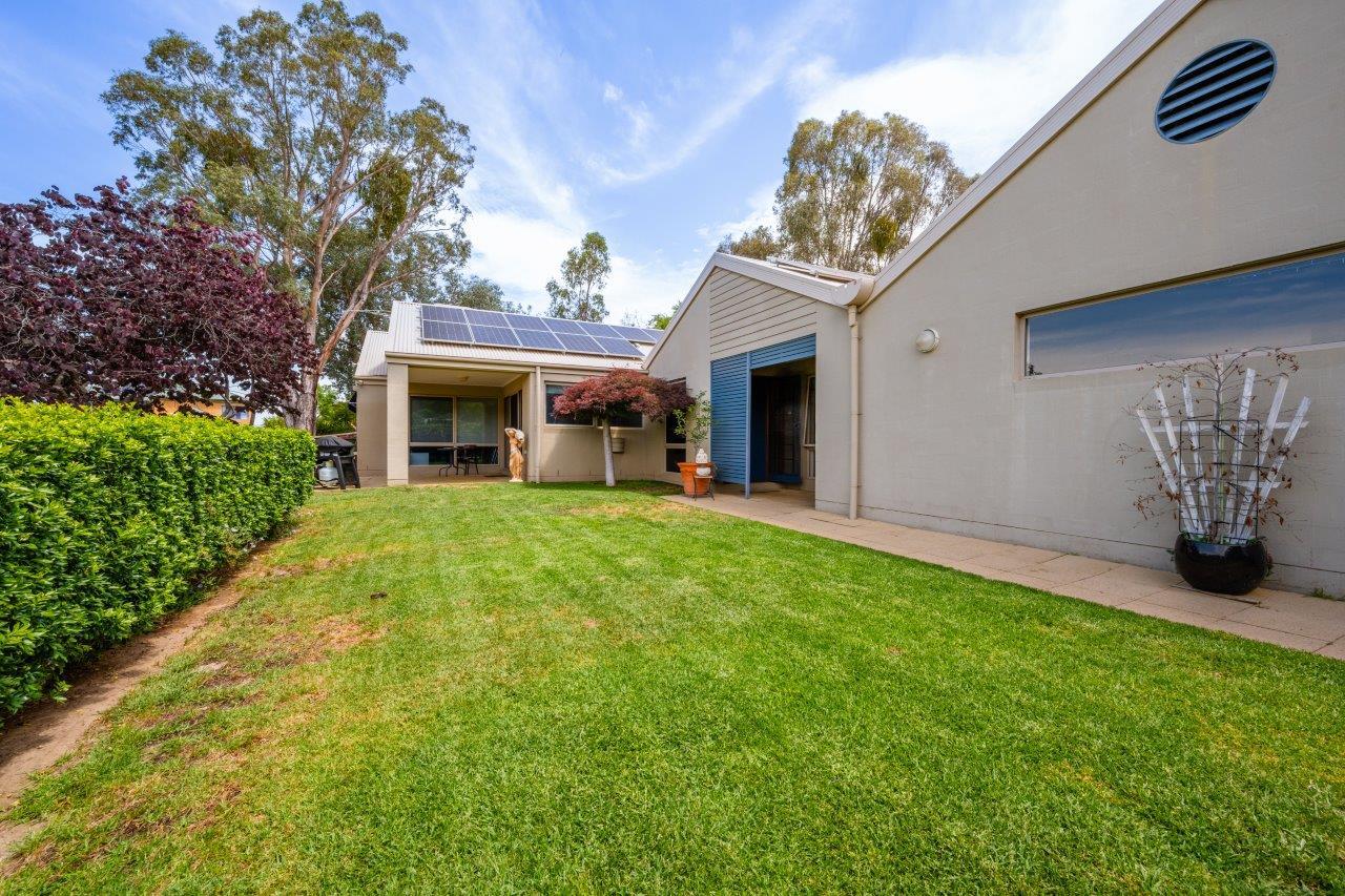 17B FLORENCE CR, WEST ALBURY NSW 2640, 0部屋, 0バスルーム, House