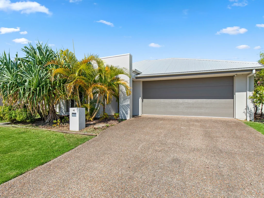 42 Berry Terrace, Baringa, QLD 4551