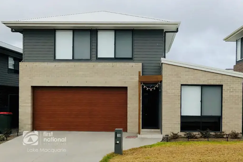 Modern Family Living in Cameron Park