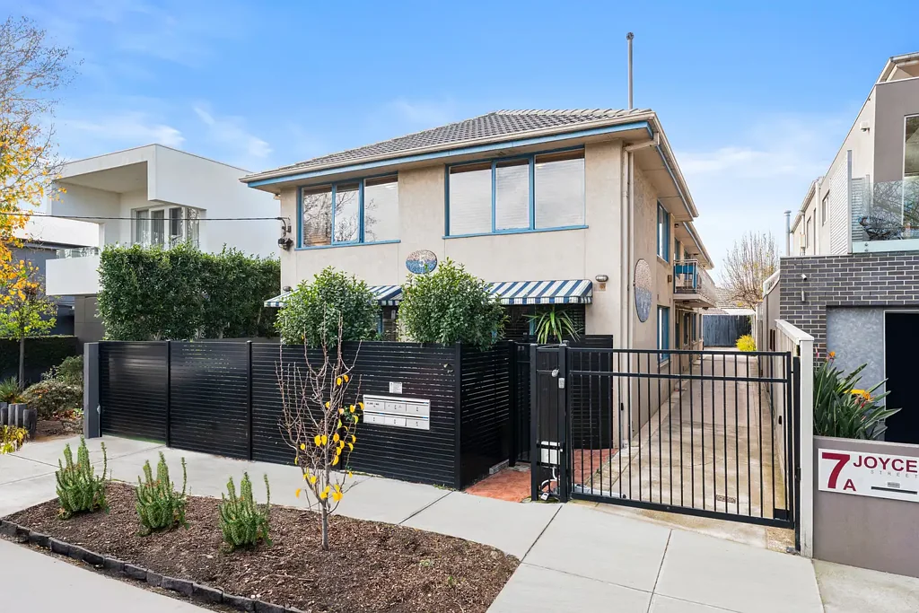 4/5 Joyce Street, Elwood, VIC 3184